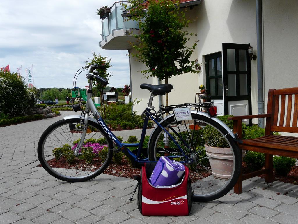 Hotel Godewind Thiessow Exterior foto