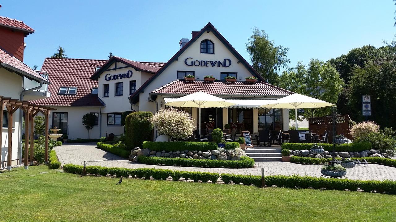 Hotel Godewind Thiessow Exterior foto